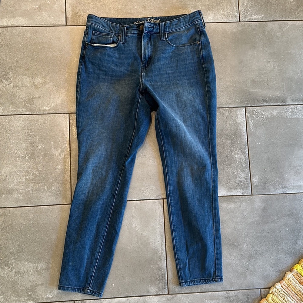 Universal Thread Jeans - Picture 3 of 9